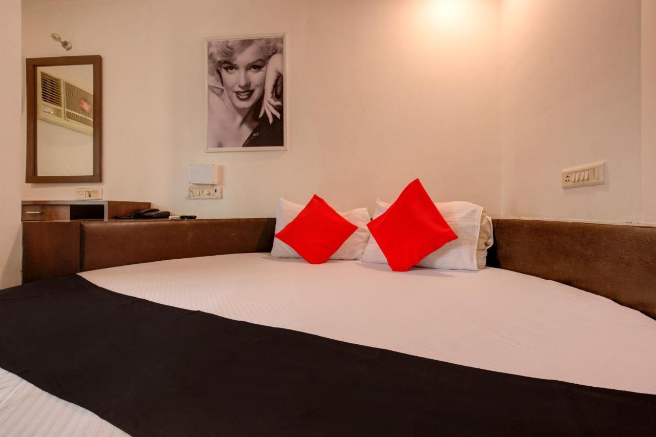 Capital O 77295 Hotel Bansidhar Bhuvan Mumbai Exterior photo